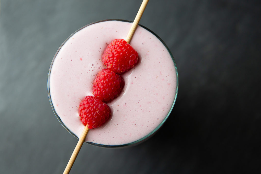 low carb smoothies raspberry cheesecake